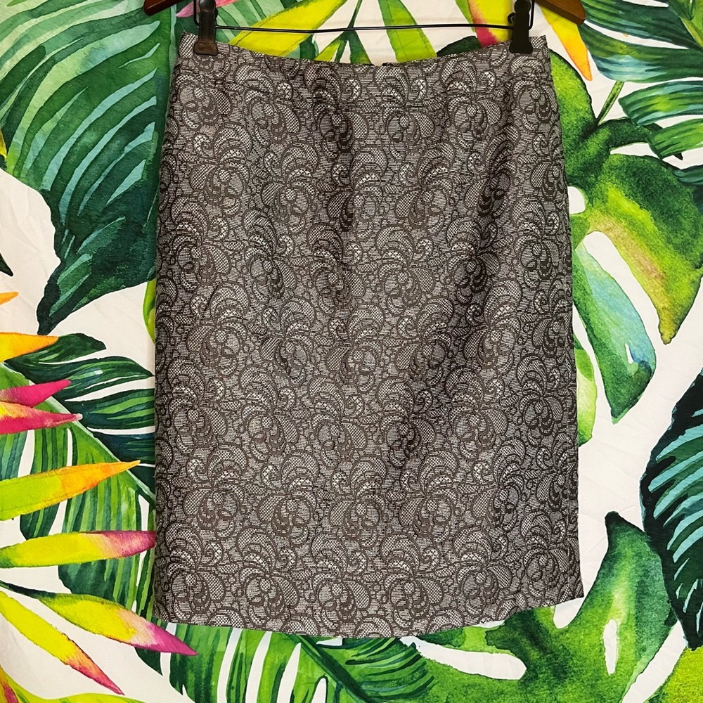 Ann Taylor 4 Brown Silver Grey Ornate Embroidered Office Work Shiny Spring Skirt